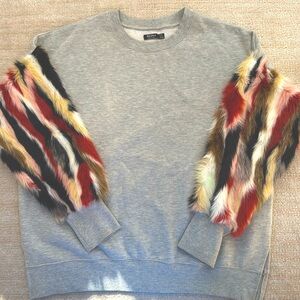 Sweatshirt w/faux multi colored fur sleeves